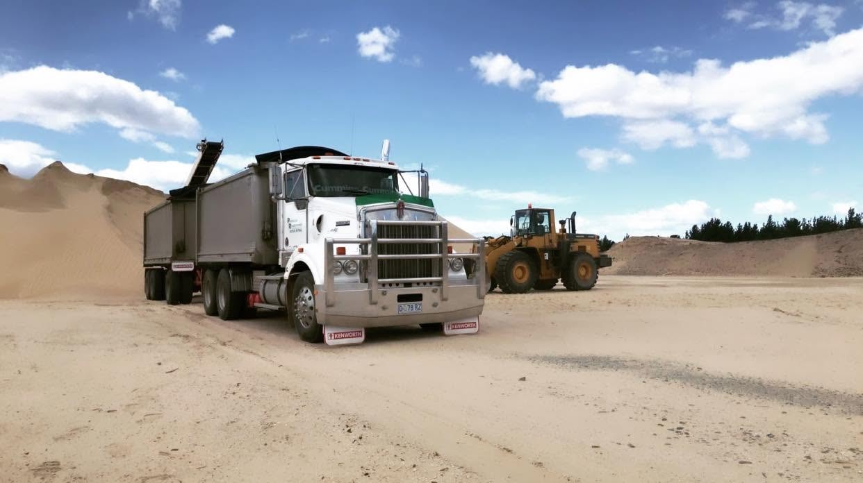 Kenworth truck and loader at the sand quarry